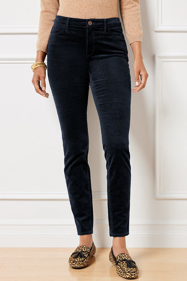 PANTALONES DE PANA ELÁSTICA CON PIERNA RECTA
