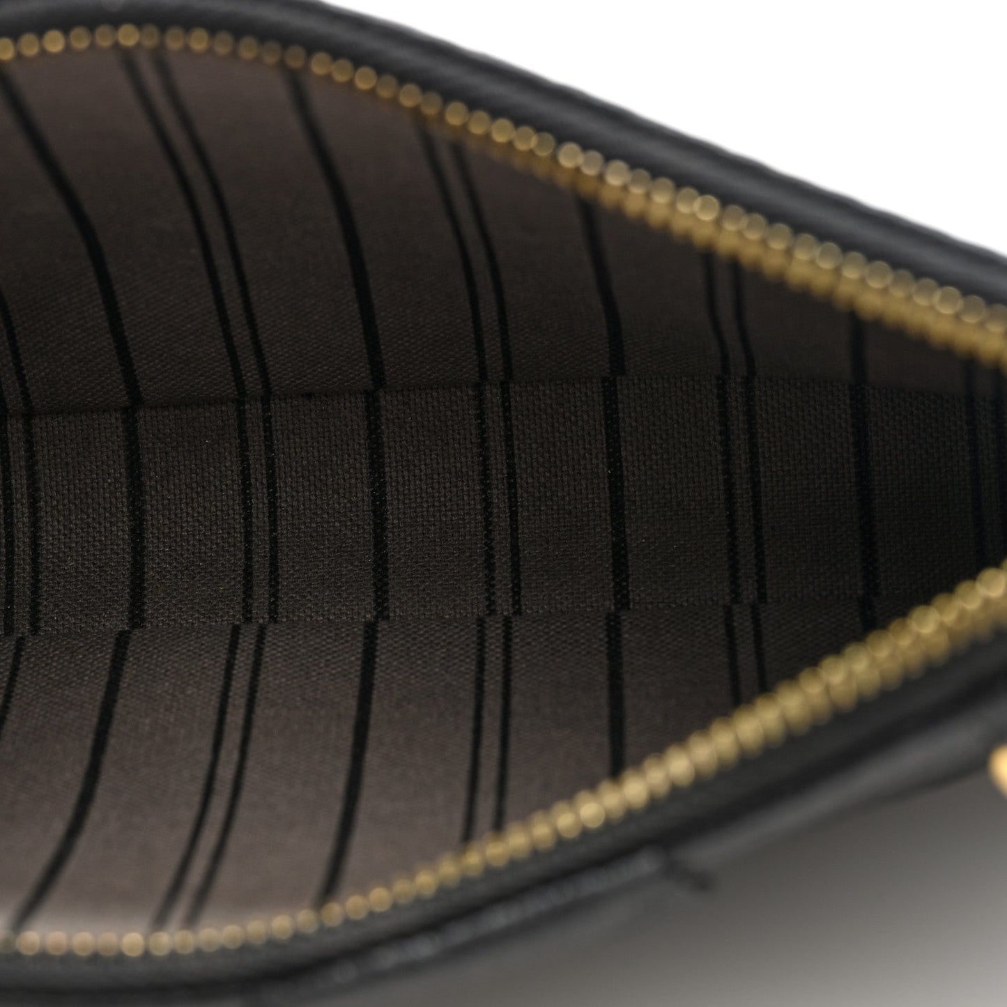 Empreinte Easy Pouch On Strap Black
