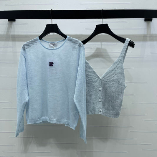 CC 26s Camisole and Long-Sleeved Knit Two-Piece Set Light Blue 344133