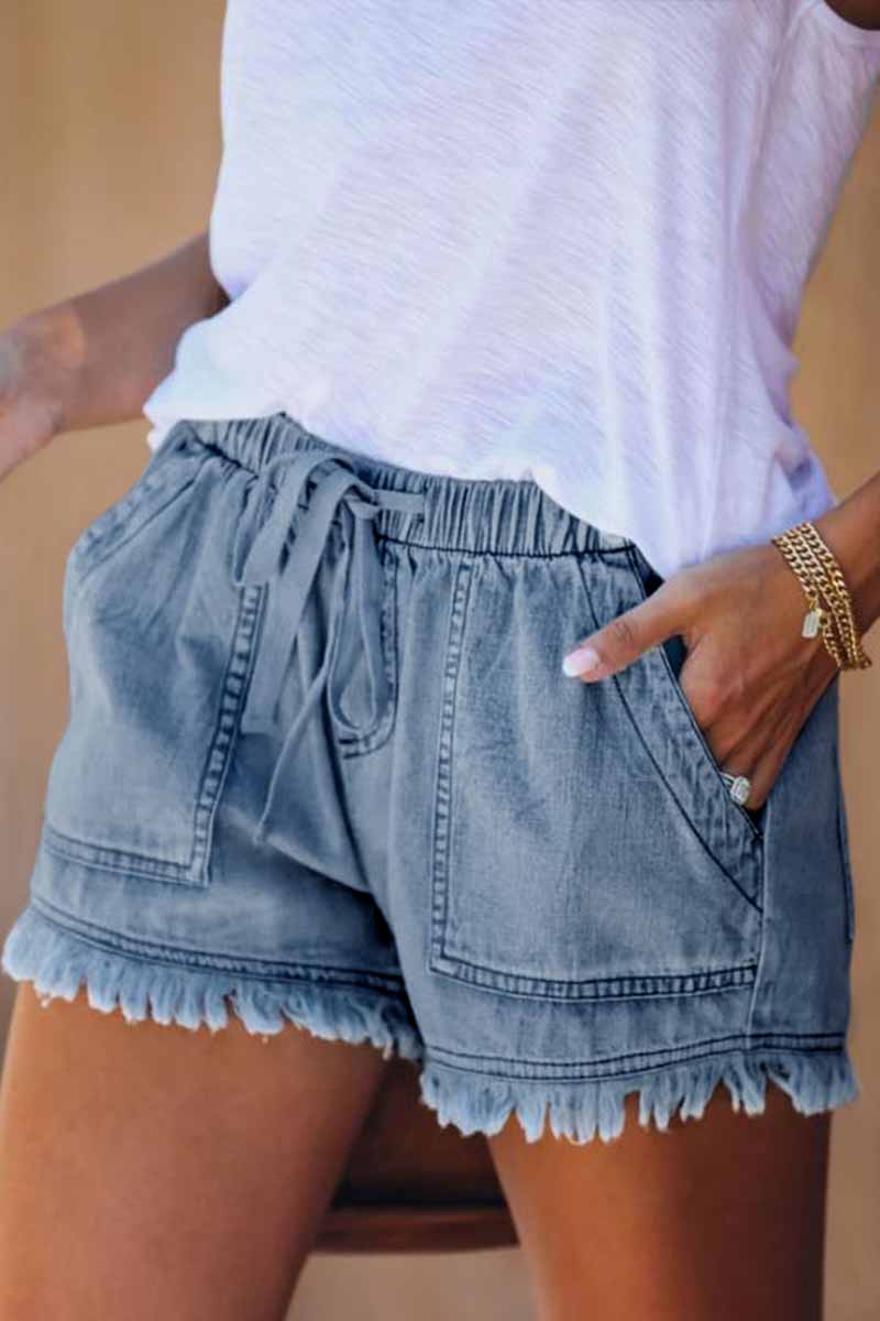 Shorts vaqueros finos con flecos y cordones