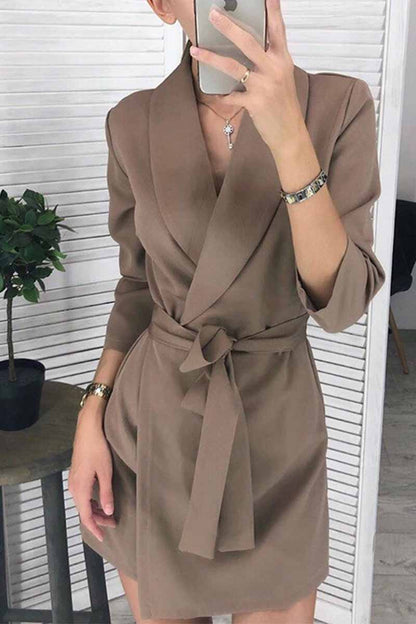 Minivestidos de cuello de traje de manga larga de color liso (3 colores)