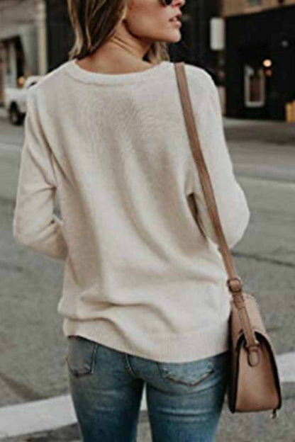 Suéter de calle con diseño de cuello en V profundo