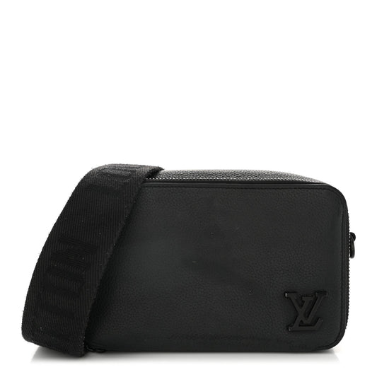 Calfskin Aerogram Alpha Wearable Wallet Black