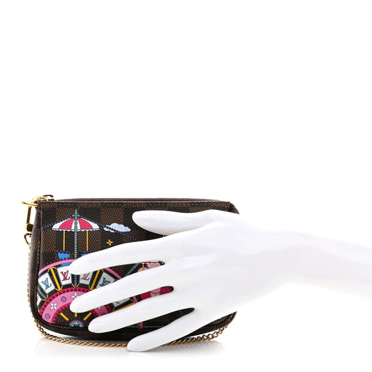 Damier Ebene 2020 Christmas Animation Big Wheel Mini Pochette Accessories Rose Ballerine
