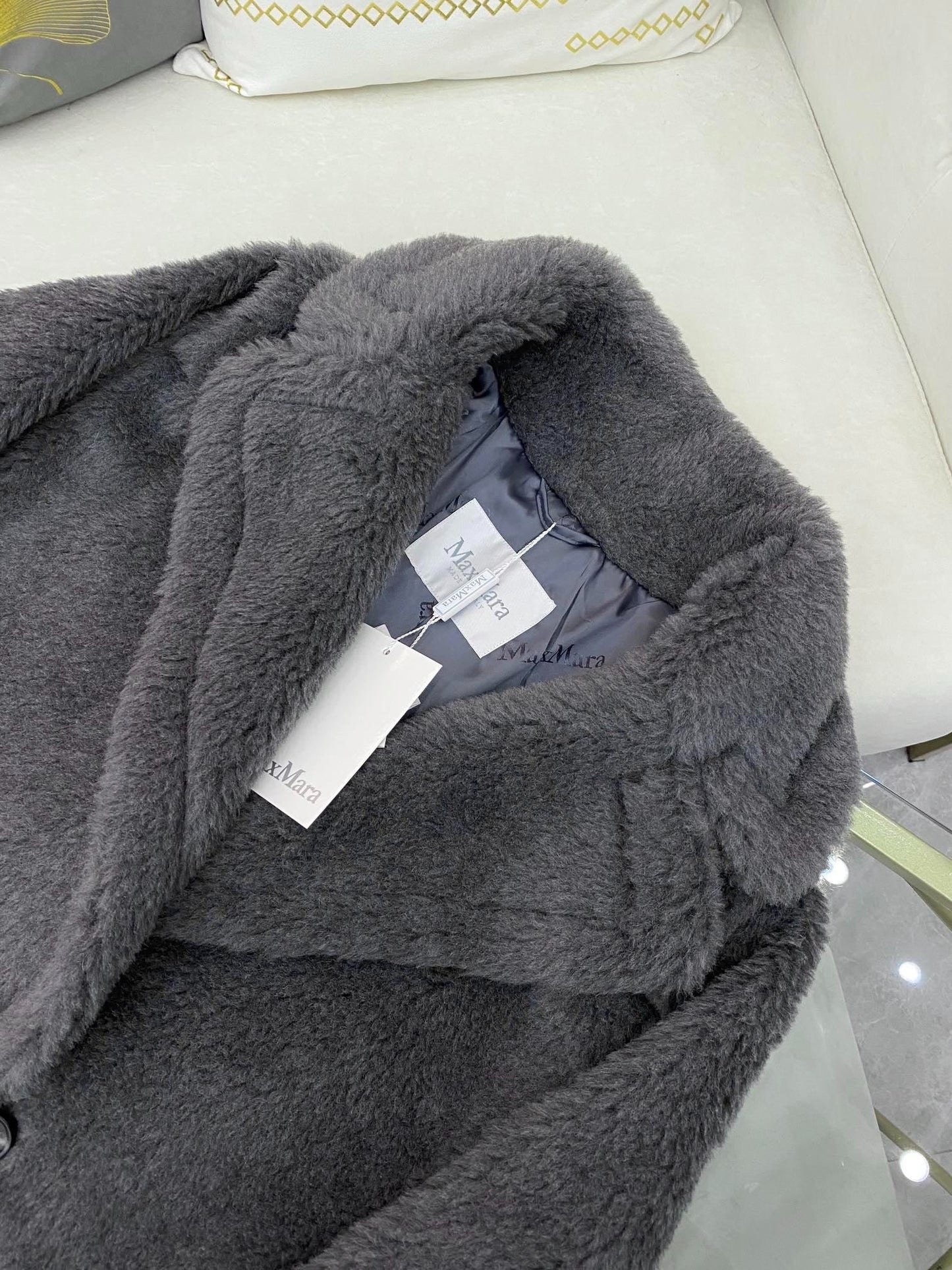 MAX MARA 25S TEDDY SHORT JACKET 076