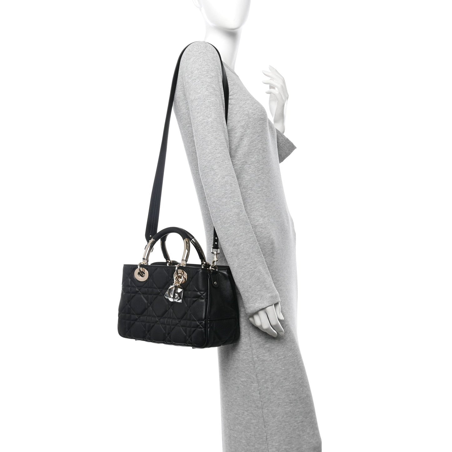 Calfskin Cannage Small The Lady 95.22 Black