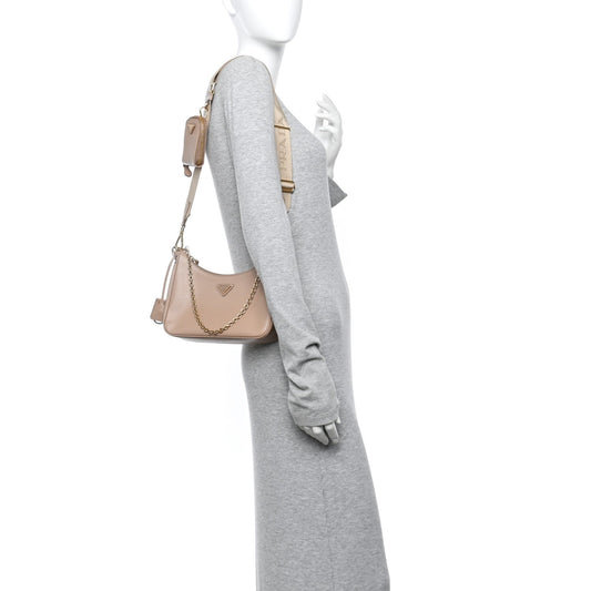 Saffiano Re-Edition 2005 Shoulder Bag Cammeo