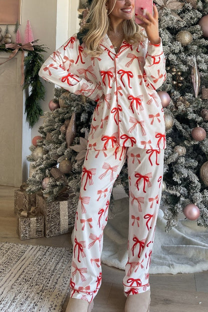 Conjunto de camisa de manga larga con estampado de lazo navideño y pantalón con bolsillo en la cintura elástica