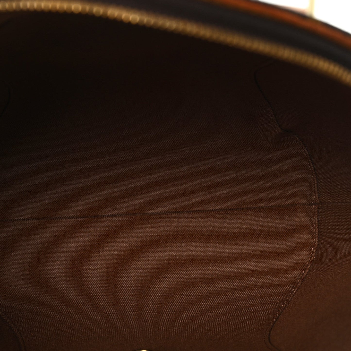 Monogram Ellipse MM