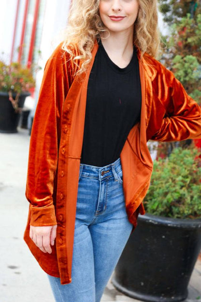 Blusa tipo túnica con botones de terciopelo color óxido