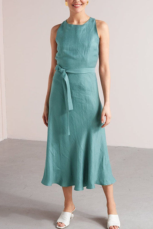 VESTIDO CHIC CON BOTONES Y ESPALDA ABIERTA