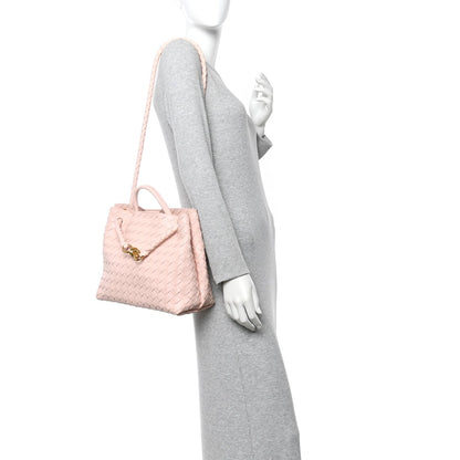 Nappa Intrecciato Medium Andiamo Shoulder Bag Cameo