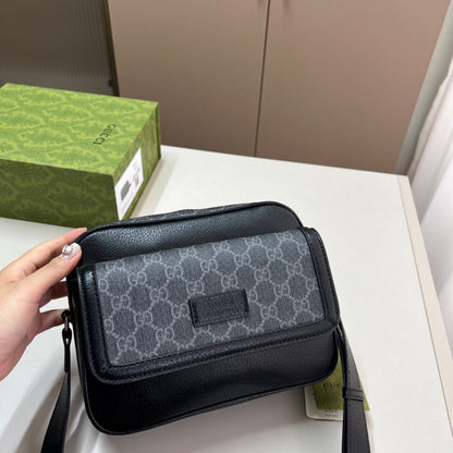 GUCCI SMALL GG CROSSBODY BAG BLACK 23CM
