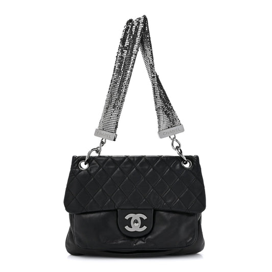 Lambskin Quilted Chain Mail Shoulder Bag Black