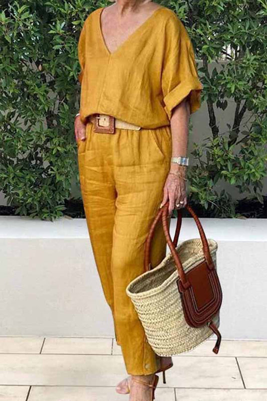 Conjunto informal elegante de dos piezas con cuello en V, manga corta y estampado sólido