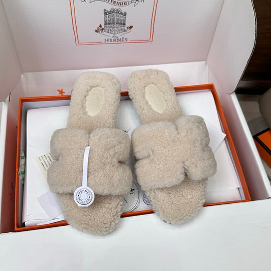 HM Oran Sandal Ivory Wool 598200
