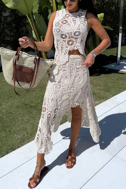 Falda larga con dobladillo irregular y cintura elástica con encaje de crochet para una escapada de verano 