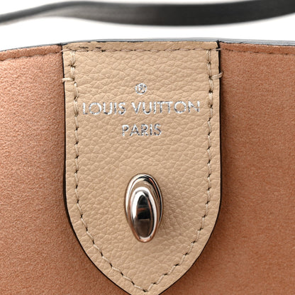 Calfskin Lockme Cabas Vanille Black