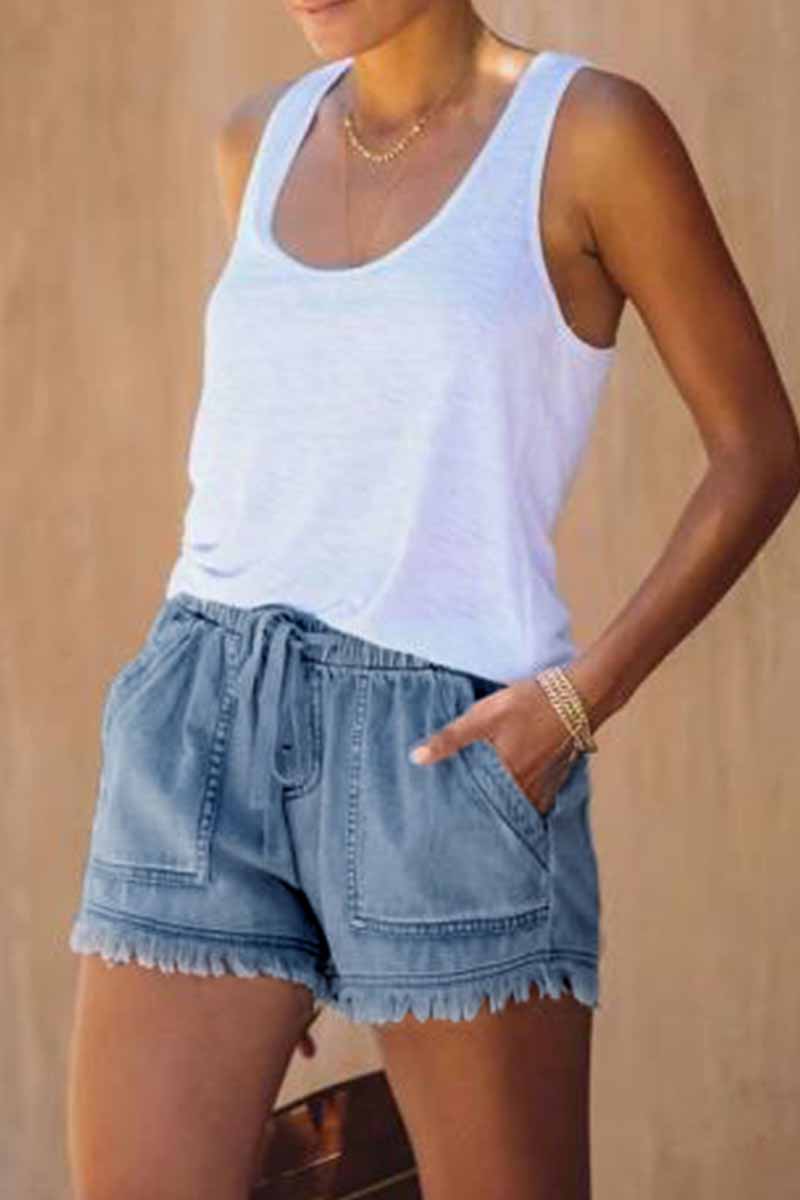Shorts vaqueros finos con flecos y cordones