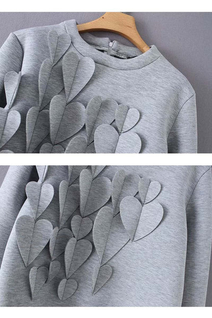 Sudadera con capucha de manga larga con cremallera y decoración de corazón