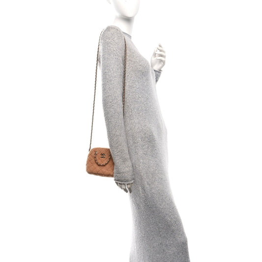 Shearling Quilted Shiny Coco Clutch With Chain Dark Beige
