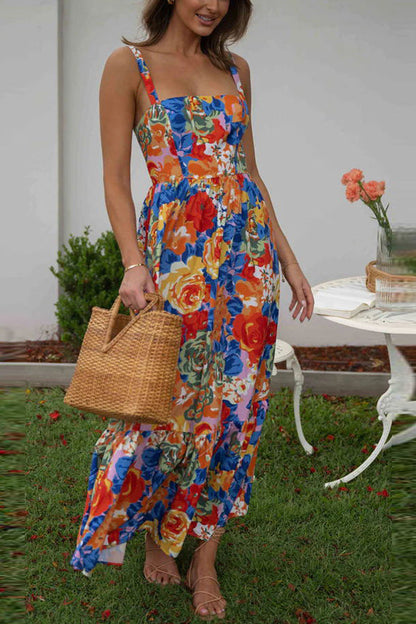 Vestido largo floral con tirantes ajustables y cuello cuadrado de Style Lover