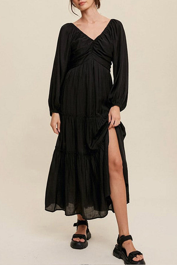 Vestido largo escalonado con volantes, escote en V y lazo