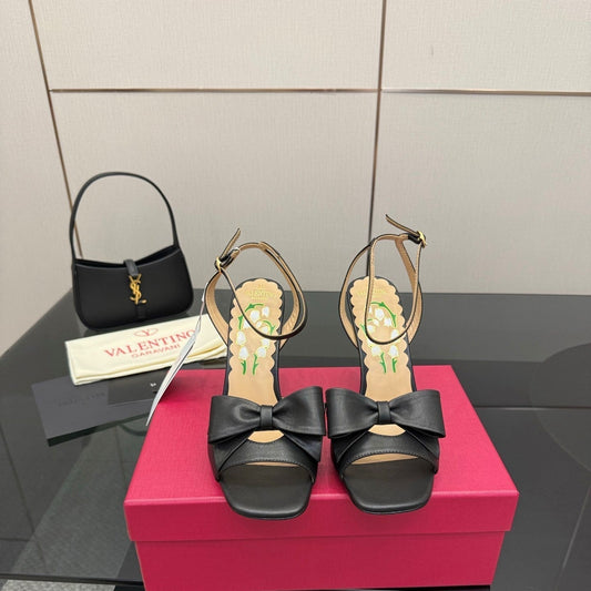 VT Bowow Sandal 95mm Black Leather