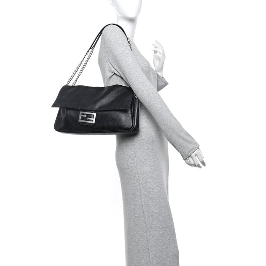 Vitello Grace Large Chain Baguette Black