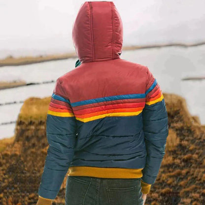 Abrigo informal de invierno con capucha y manga larga con costuras