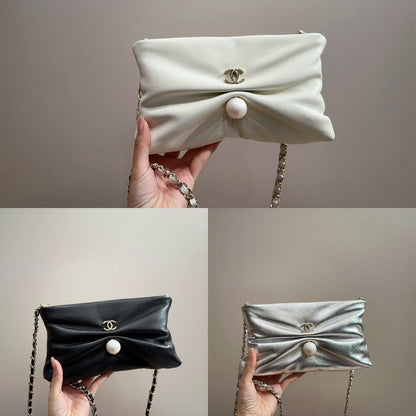 CHANEL CLUTCH WITH CHAIN GOLD TONE METAL BLACK 24CM AP4613 B20166 94305