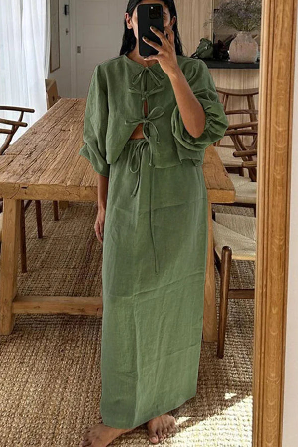 Conjunto retro de dos piezas con mangas abullonadas
