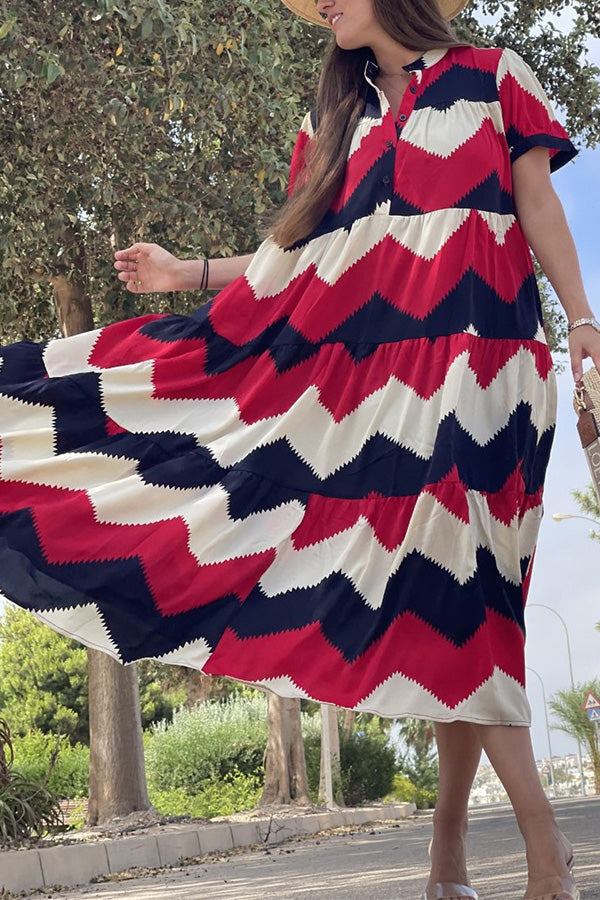 Vestido de manga corta con cuello camisero, estampado y vuelo