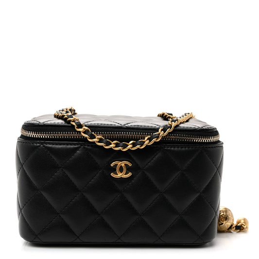 Lambskin Quilted Pearl Crush Small Vanity Case With Chain Black