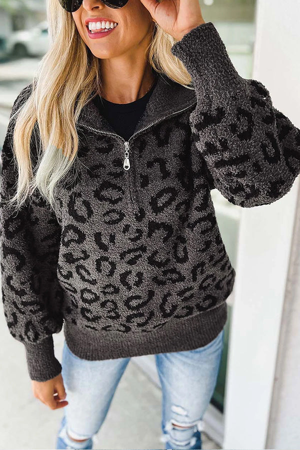 Suéter casual con cuello y cremallera y estampado animal