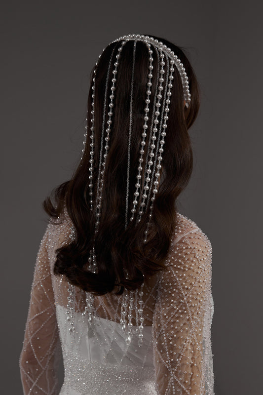 Diadema con borlas de perlas de cristal 
