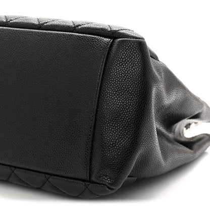 Caviar Quilted Grand Shopping Tote GST Black