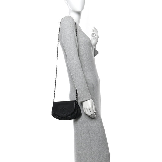 Caviar Half Moon Wallet On Chain WOC Black