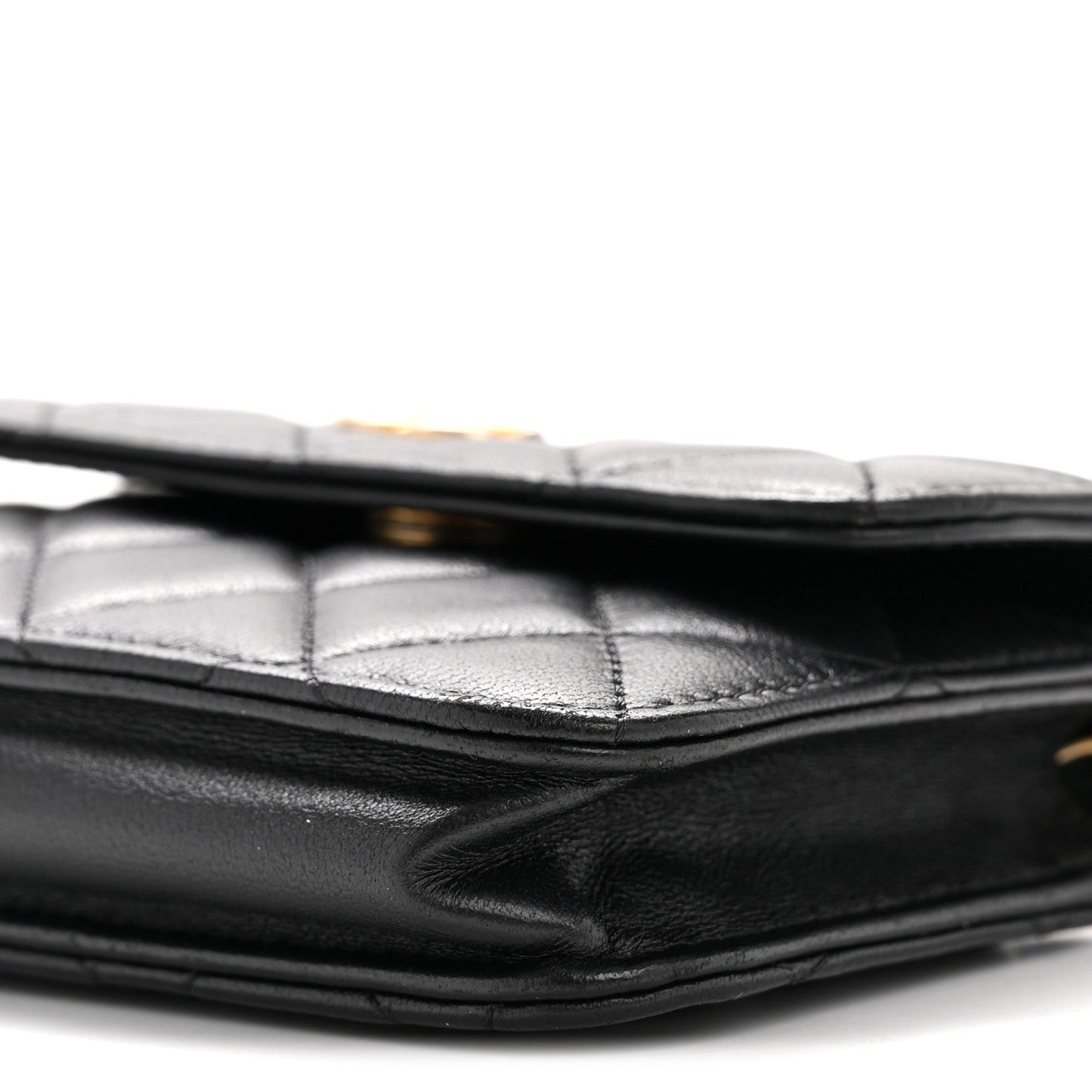 Lambskin Quilted Pearl Crush Flap With Chain Black
