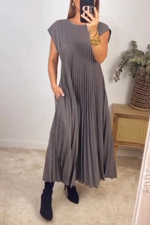 Vestido plisado sencillo sin mangas de color sólido