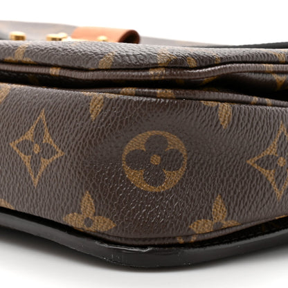Monogram Pochette Metis