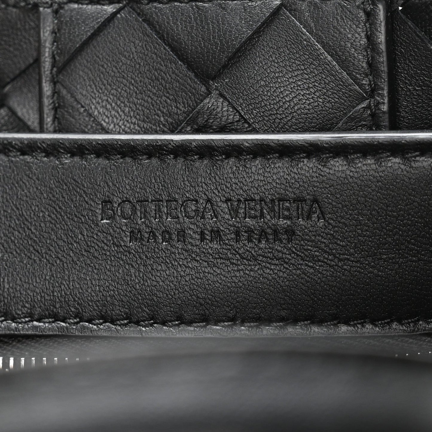 Nappa Intrecciato Small Andiamo Shoulder Bag Black