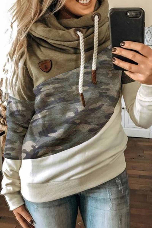 Sudadera con capucha y empalme suelto (4 colores)