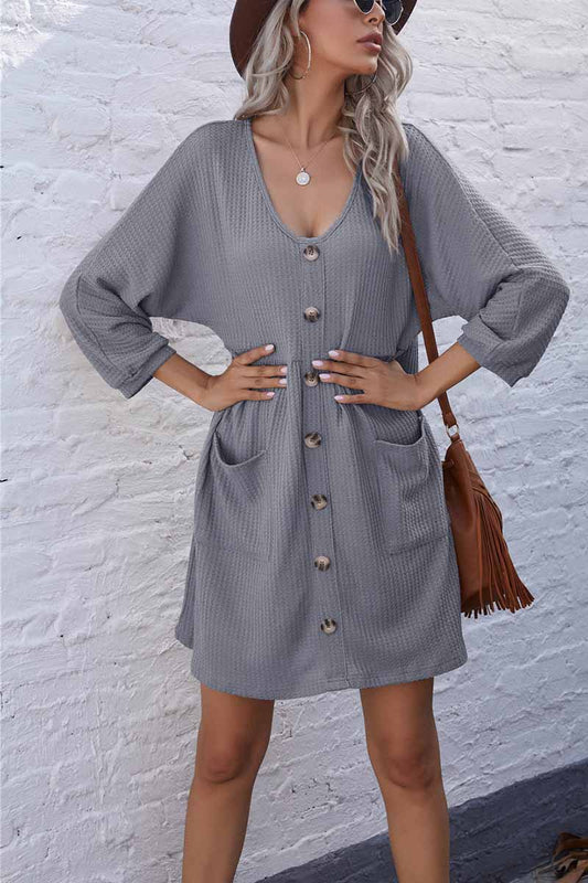 Minivestidos de punto holgados con cuello en V y botones