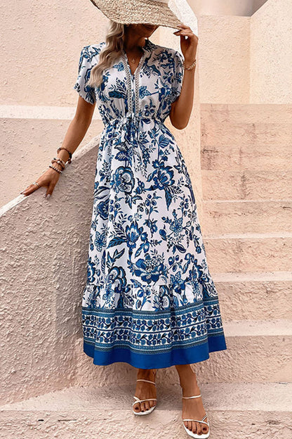 Vestido azul bohemio con cuello en V