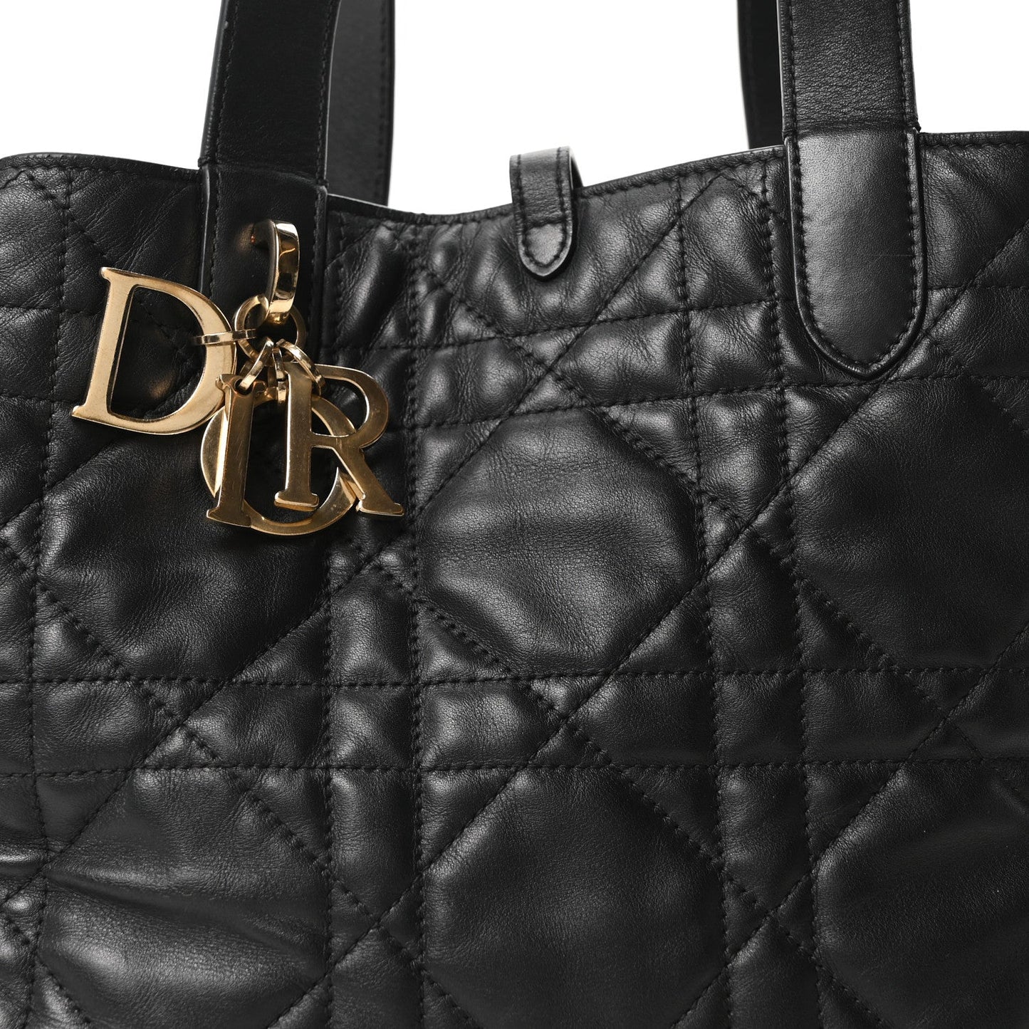 Calfskin Macrocannage Medium Toujours Black