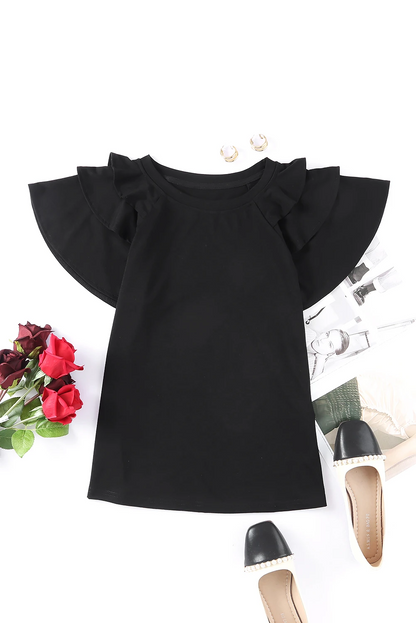Camiseta negra lisa con volantes escalonados y cuello redondo informal