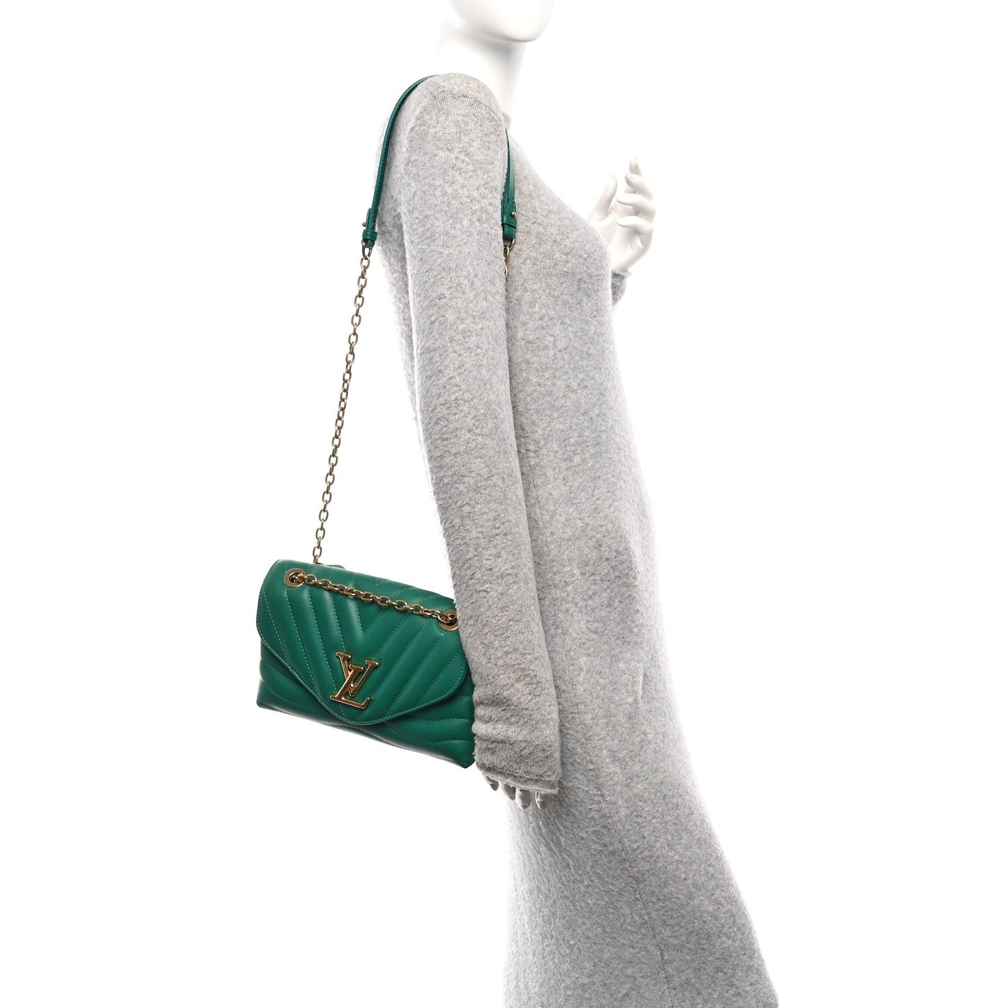 Calfskin New Wave Chain Bag MM NM  Emerald