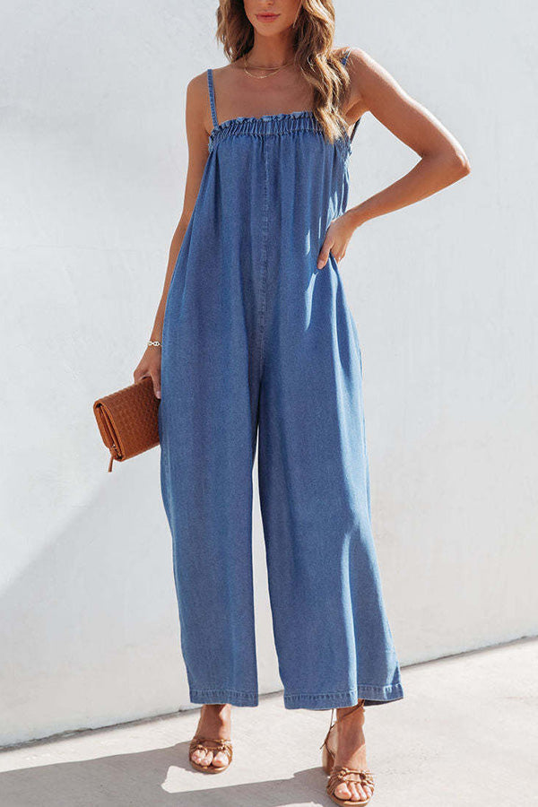 Pantalones anchos y ajustados, overoles casuales recortados