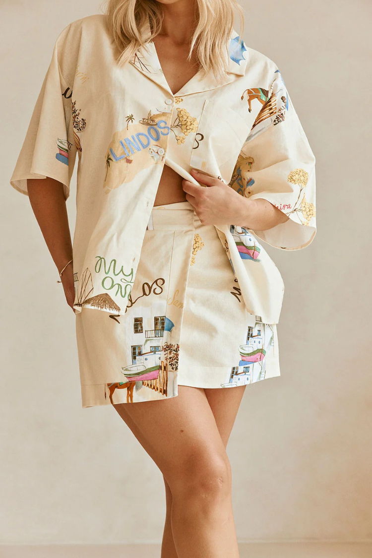 Conjunto de minifalda cruzada de tiro alto y camisa de manga corta con estampado único de mezcla de lino Kea